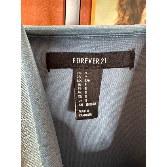 Forever 21 Velvet Mini Dress - Picture 5 of 5